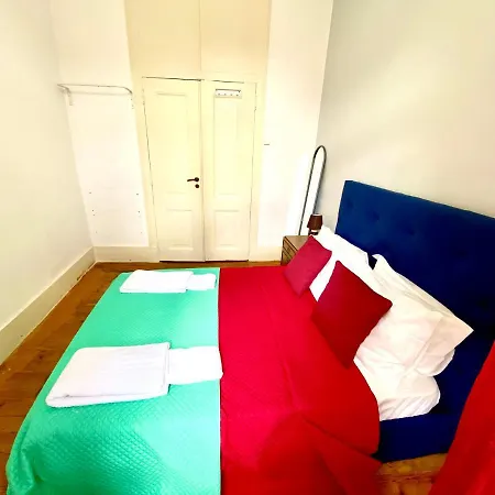 Vintage Chiado 5 Гостевой дом Лиссабон